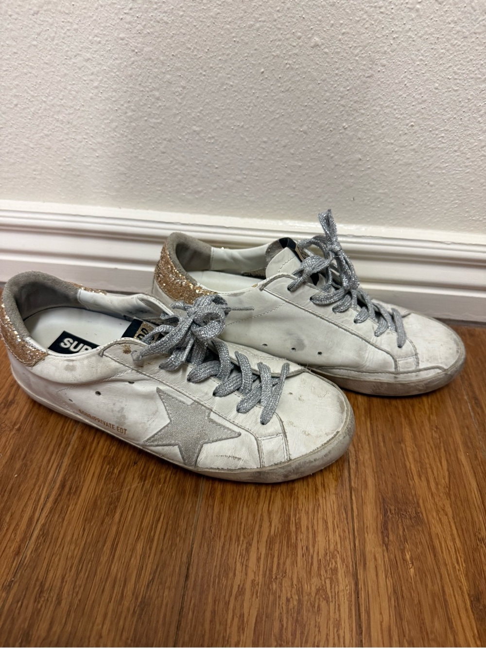 Golden Goose White Leather Sneakers with Gray Star and Gold Heel